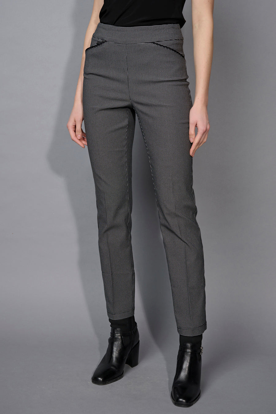 Piping Detailed Straight-Leg Full-Length Pants