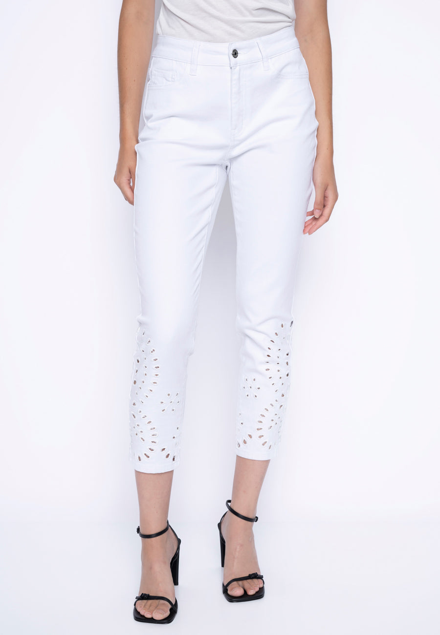 Eyelet-Ankles Cropped Jeans