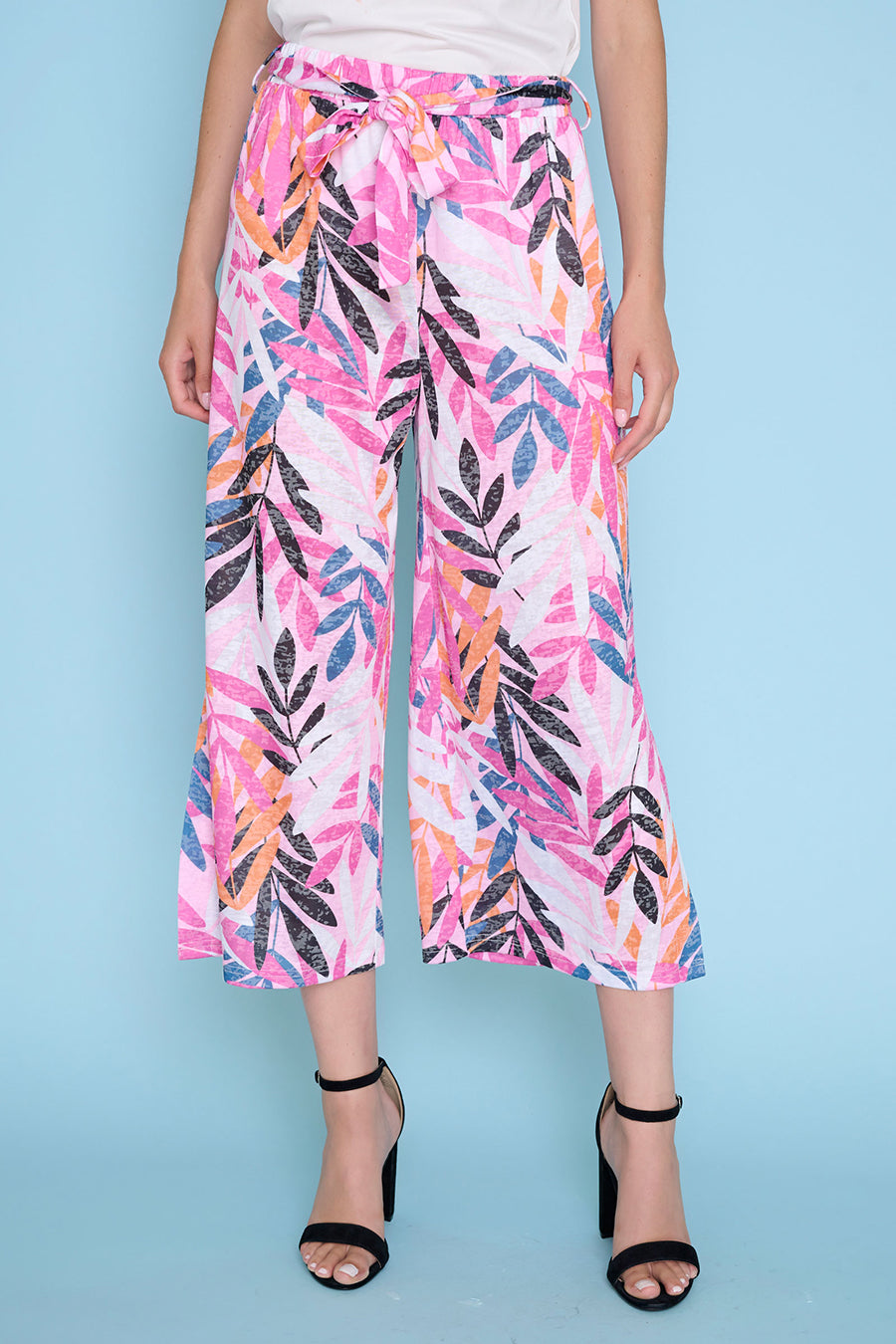 Wide-Leg Cropped Slits Pants